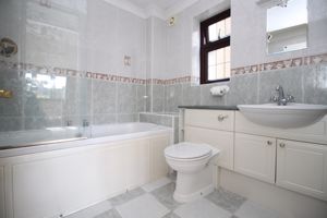 En-Suite- click for photo gallery
